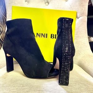 Gianni Bini Beaded Black Heels